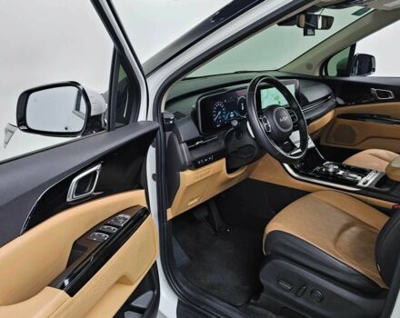 Белый Киа Карнивал, объемом двигателя 2.2 л и пробегом 97 тыс. км за 33400 $, фото 9 на Automoto.ua