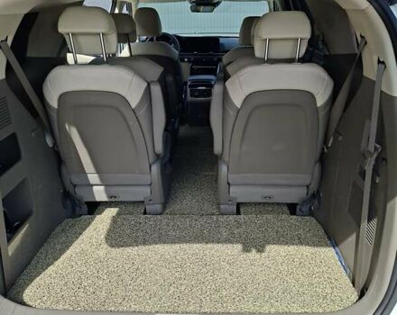 Белый Киа Карнивал, объемом двигателя 2.15 л и пробегом 40 тыс. км за 54500 $, фото 12 на Automoto.ua