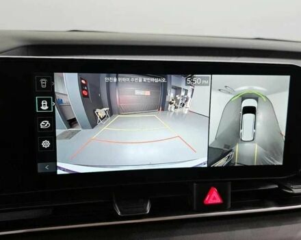 Белый Киа Карнивал, объемом двигателя 1.6 л и пробегом 12 тыс. км за 36600 $, фото 10 на Automoto.ua