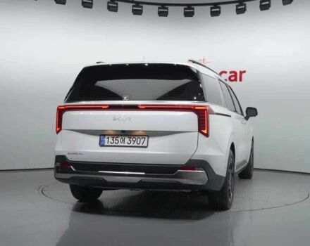 Белый Киа Карнивал, объемом двигателя 2.2 л и пробегом 4 тыс. км за 34000 $, фото 3 на Automoto.ua