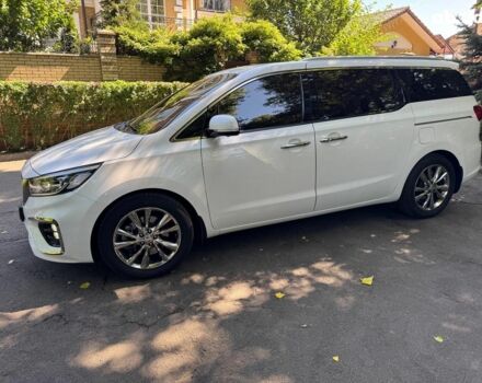 Белый Киа Карнивал, объемом двигателя 2.2 л и пробегом 145 тыс. км за 30490 $, фото 10 на Automoto.ua