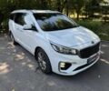 Белый Киа Карнивал, объемом двигателя 2.2 л и пробегом 145 тыс. км за 30490 $, фото 4 на Automoto.ua