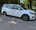 Белый Киа Карнивал, объемом двигателя 2.2 л и пробегом 145 тыс. км за 30490 $, фото 5 на Automoto.ua