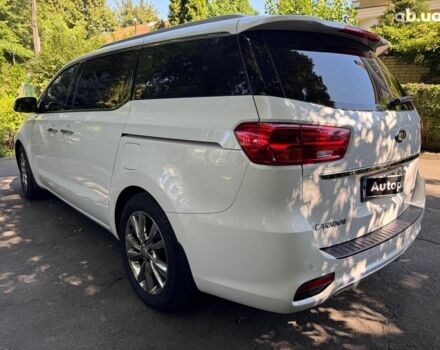 Белый Киа Карнивал, объемом двигателя 2.2 л и пробегом 145 тыс. км за 30490 $, фото 9 на Automoto.ua