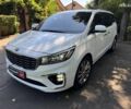 Белый Киа Карнивал, объемом двигателя 2.2 л и пробегом 145 тыс. км за 30490 $, фото 1 на Automoto.ua