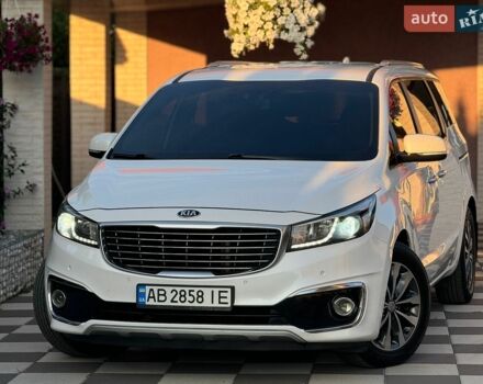 Білий Кіа Карнівал, об'ємом двигуна 2.2 л та пробігом 204 тис. км за 18500 $, фото 1 на Automoto.ua