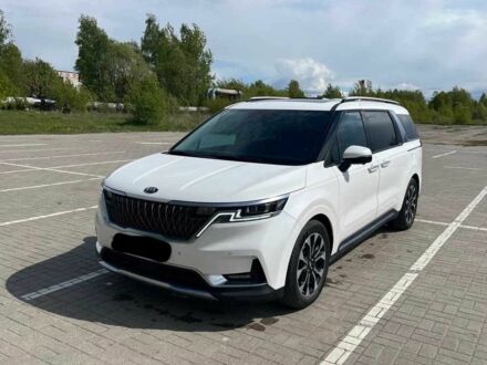 Белый Киа Карнивал, объемом двигателя 2.2 л и пробегом 67 тыс. км за 32200 $, фото 1 на Automoto.ua
