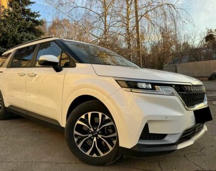 Белый Киа Карнивал, объемом двигателя 2.2 л и пробегом 39 тыс. км за 30000 $, фото 1 на Automoto.ua