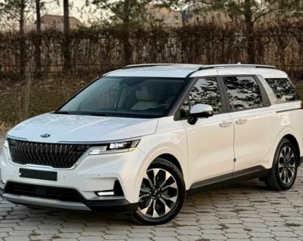 Белый Киа Карнивал, объемом двигателя 2.2 л и пробегом 115 тыс. км за 24199 $, фото 1 на Automoto.ua