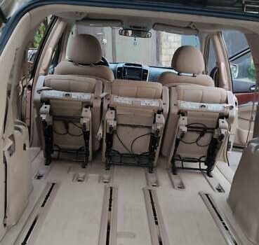 Бежевый Киа Карнивал, объемом двигателя 2.9 л и пробегом 90 тыс. км за 9100 $, фото 27 на Automoto.ua