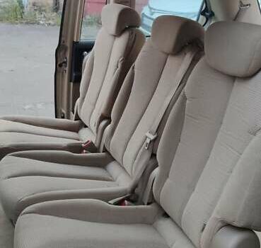 Бежевый Киа Карнивал, объемом двигателя 2.9 л и пробегом 90 тыс. км за 9100 $, фото 26 на Automoto.ua