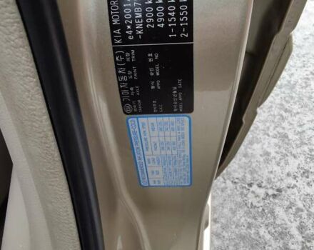 Бежевый Киа Карнивал, объемом двигателя 2.9 л и пробегом 90 тыс. км за 9100 $, фото 11 на Automoto.ua