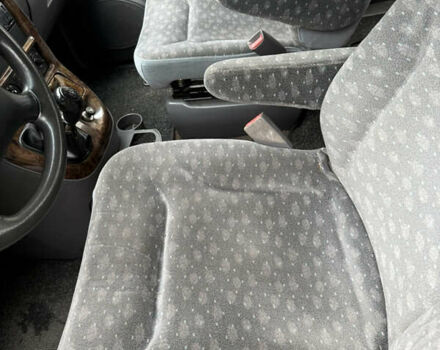 Черный Киа Карнивал, объемом двигателя 2.9 л и пробегом 250 тыс. км за 2100 $, фото 4 на Automoto.ua