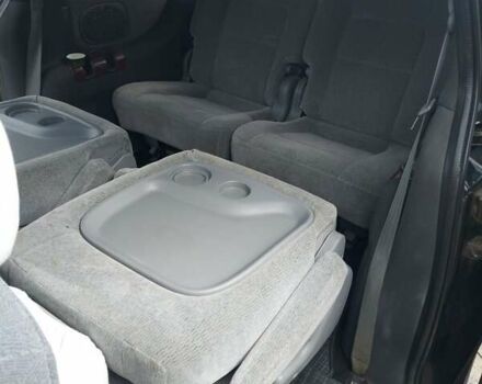 Черный Киа Карнивал, объемом двигателя 2.9 л и пробегом 294 тыс. км за 4000 $, фото 13 на Automoto.ua