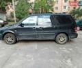Черный Киа Карнивал, объемом двигателя 2.9 л и пробегом 220 тыс. км за 2900 $, фото 6 на Automoto.ua