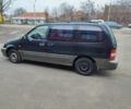 Черный Киа Карнивал, объемом двигателя 2.9 л и пробегом 260 тыс. км за 1500 $, фото 3 на Automoto.ua