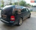 Черный Киа Карнивал, объемом двигателя 2.9 л и пробегом 220 тыс. км за 2900 $, фото 3 на Automoto.ua