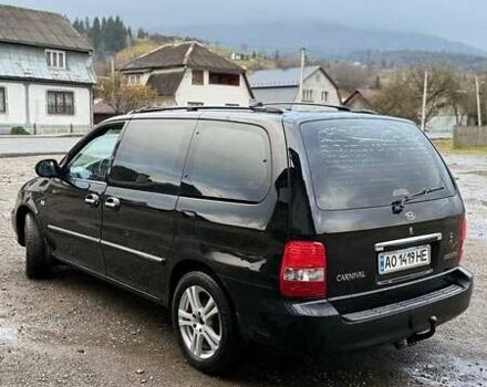 Черный Киа Карнивал, объемом двигателя 2.9 л и пробегом 270 тыс. км за 3000 $, фото 14 на Automoto.ua