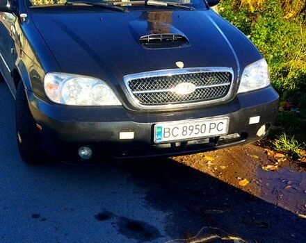 Чорний Кіа Карнівал, об'ємом двигуна 2.9 л та пробігом 0 тис. км за 3500 $, фото 1 на Automoto.ua