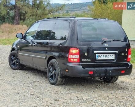 Чорний Кіа Карнівал, об'ємом двигуна 2.9 л та пробігом 420 тис. км за 2999 $, фото 14 на Automoto.ua
