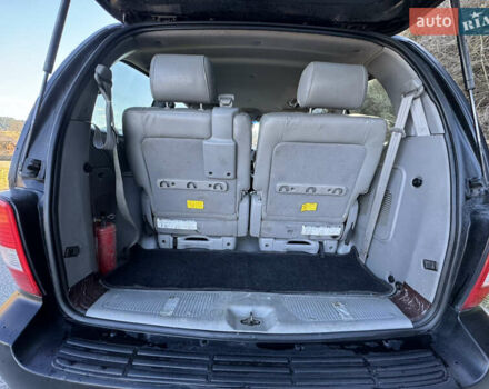 Черный Киа Карнивал, объемом двигателя 2.9 л и пробегом 245 тыс. км за 3250 $, фото 8 на Automoto.ua