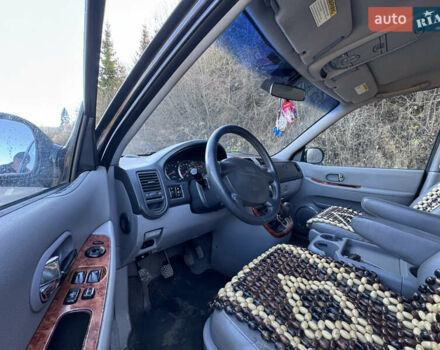 Черный Киа Карнивал, объемом двигателя 2.9 л и пробегом 245 тыс. км за 3250 $, фото 7 на Automoto.ua