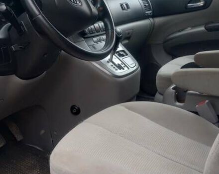 Кіа Карнівал 2006 у Львові на Automoto.ua Чорний Кіа Карнівал, об'ємом двигуна 2.9 л та пробігом 292 тис. км за 8803 $, фото 5 на Automoto.ua