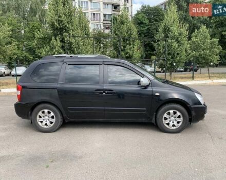 Черный Киа Карнивал, объемом двигателя 2.9 л и пробегом 235 тыс. км за 6200 $, фото 3 на Automoto.ua