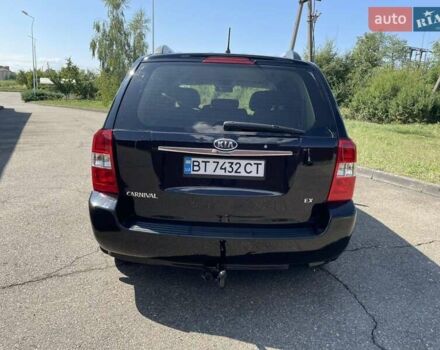 Черный Киа Карнивал, объемом двигателя 2.9 л и пробегом 223 тыс. км за 6300 $, фото 6 на Automoto.ua