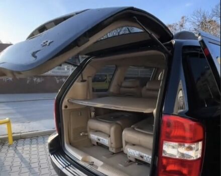 Черный Киа Карнивал, объемом двигателя 2.9 л и пробегом 262 тыс. км за 4500 $, фото 5 на Automoto.ua