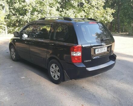 Чорний Кіа Карнівал, об'ємом двигуна 2.9 л та пробігом 130 тис. км за 5900 $, фото 4 на Automoto.ua