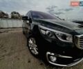 Черный Киа Карнивал, объемом двигателя 2.2 л и пробегом 215 тыс. км за 21700 $, фото 1 на Automoto.ua