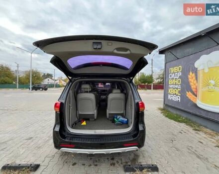 Черный Киа Карнивал, объемом двигателя 2.2 л и пробегом 215 тыс. км за 21700 $, фото 41 на Automoto.ua