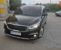 Черный Киа Карнивал, объемом двигателя 2.2 л и пробегом 257 тыс. км за 16500 $, фото 1 на Automoto.ua
