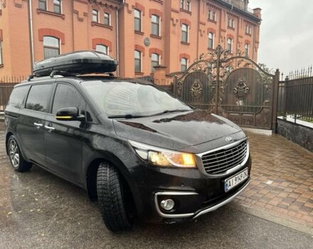 Черный Киа Карнивал, объемом двигателя 2.2 л и пробегом 291 тыс. км за 16100 $, фото 2 на Automoto.ua