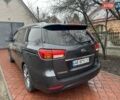 Черный Киа Карнивал, объемом двигателя 2.2 л и пробегом 127 тыс. км за 17999 $, фото 4 на Automoto.ua