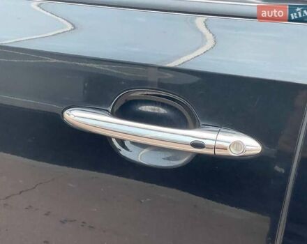 Черный Киа Карнивал, объемом двигателя 2.2 л и пробегом 295 тыс. км за 15900 $, фото 23 на Automoto.ua