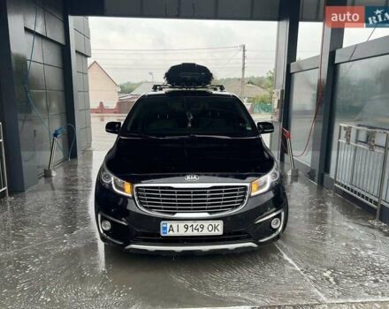 Киа Карнивал 2014 в Киеве на Automoto.ua Черный Киа Карнивал, объемом двигателя 2.2 л и пробегом 290 тыс. км за 18500 $, фото 17 на Automoto.ua