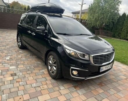 Черный Киа Карнивал, объемом двигателя 2.2 л и пробегом 291 тыс. км за 16100 $, фото 6 на Automoto.ua
