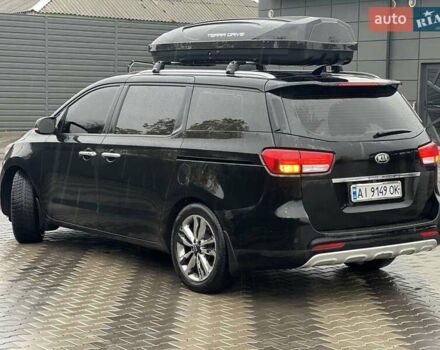 Киа Карнивал 2014 в Киеве на Automoto.ua Черный Киа Карнивал, объемом двигателя 2.2 л и пробегом 290 тыс. км за 18500 $, фото 10 на Automoto.ua