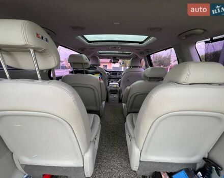 Черный Киа Карнивал, объемом двигателя 2.2 л и пробегом 215 тыс. км за 21700 $, фото 34 на Automoto.ua