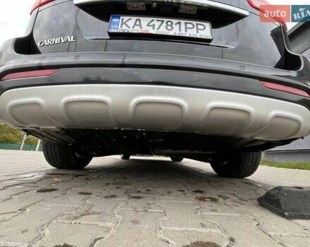 Черный Киа Карнивал, объемом двигателя 2.2 л и пробегом 215 тыс. км за 21700 $, фото 43 на Automoto.ua