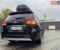 Киа Карнивал 2014 в Киеве на Automoto.ua Черный Киа Карнивал, объемом двигателя 2.2 л и пробегом 290 тыс. км за 18500 $, фото 2 на Automoto.ua
