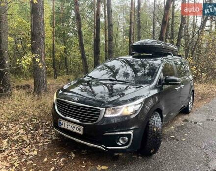 Киа Карнивал 2014 в Киеве на Automoto.ua Черный Киа Карнивал, объемом двигателя 2.2 л и пробегом 290 тыс. км за 18500 $, фото 13 на Automoto.ua