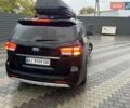 Киа Карнивал 2014 в Киеве на Automoto.ua Черный Киа Карнивал, объемом двигателя 2.2 л и пробегом 290 тыс. км за 18500 $, фото 14 на Automoto.ua
