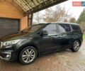Черный Киа Карнивал, объемом двигателя 2.2 л и пробегом 220 тыс. км за 14100 $, фото 3 на Automoto.ua