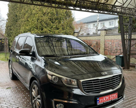 Черный Киа Карнивал, объемом двигателя 2.2 л и пробегом 220 тыс. км за 14100 $, фото 1 на Automoto.ua