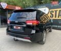 Чорний Кіа Карнівал, об'ємом двигуна 2.2 л та пробігом 262 тис. км за 20800 $, фото 6 на Automoto.ua