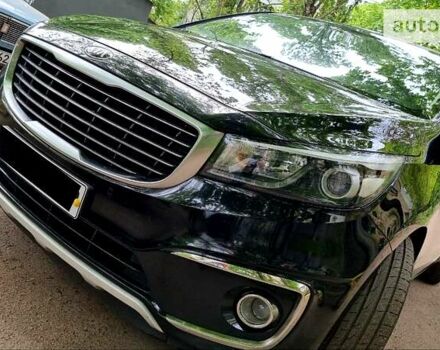 Черный Киа Карнивал, объемом двигателя 2.2 л и пробегом 250 тыс. км за 23550 $, фото 14 на Automoto.ua