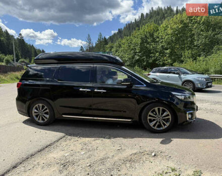 Чорний Кіа Карнівал, об'ємом двигуна 2.2 л та пробігом 130 тис. км за 23250 $, фото 8 на Automoto.ua